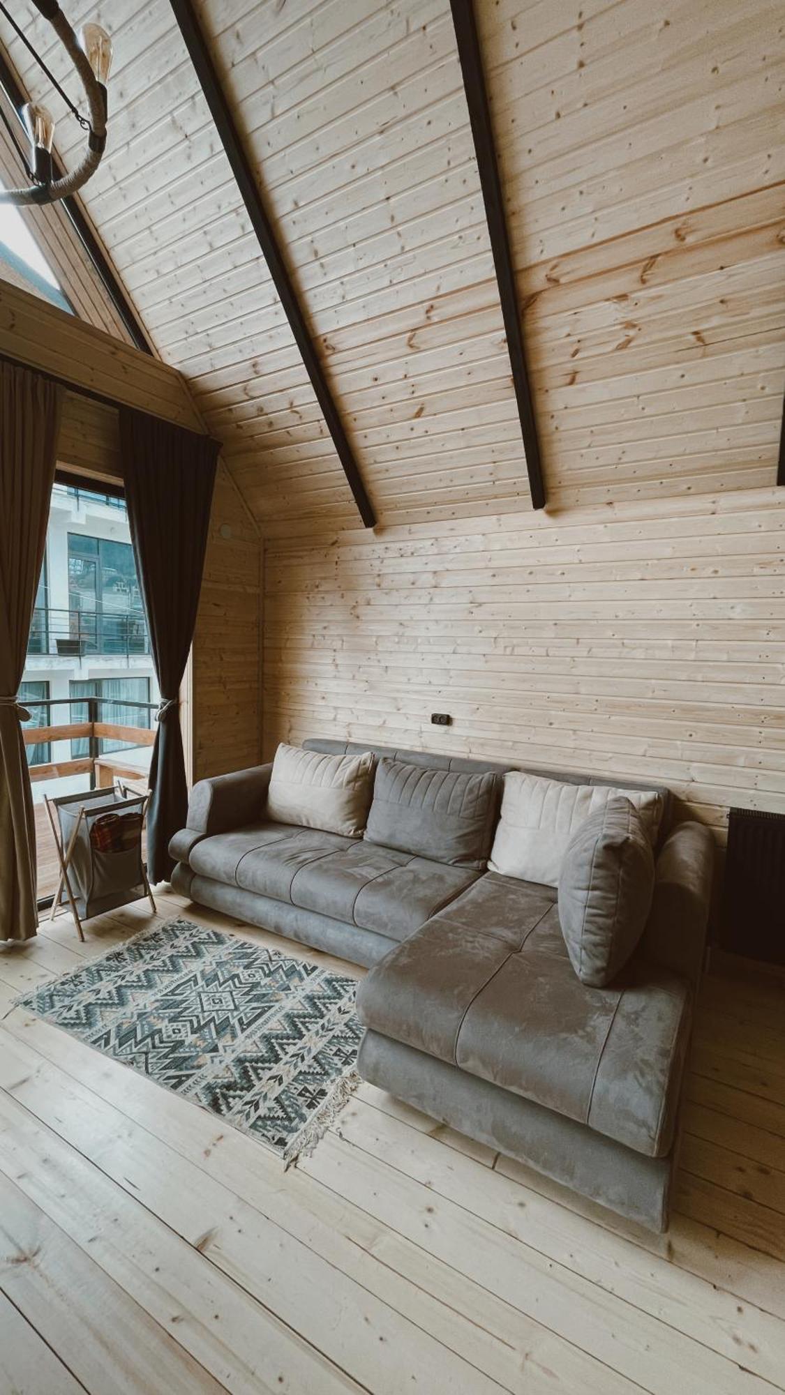Outdoor Cottages Kazbegi エクステリア 写真